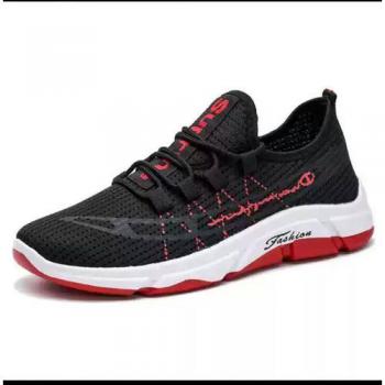 Low-Top Lace Up Sneakers – Black/Red
