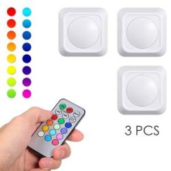 4.5V 1W  RGB Color Changing LED Puck Lights 3 Pack Battery