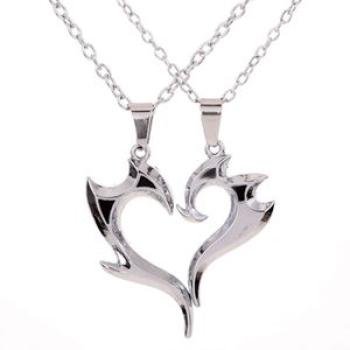 1 Pair Couple Necklace Heart Shape Pendant Fashionable-