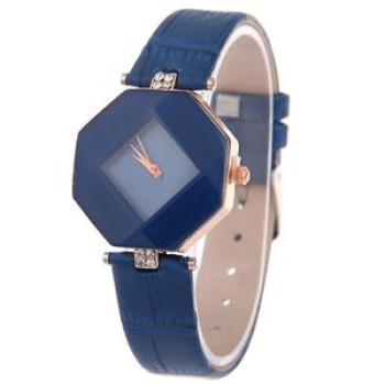 Women Fashion Faux Leather Band Analog Quartz Wrist Watch-