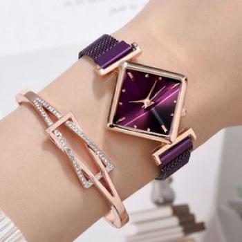 Women Square Watch Luxury Ladies Quartz Magnet Buckle Gradient Color Watches