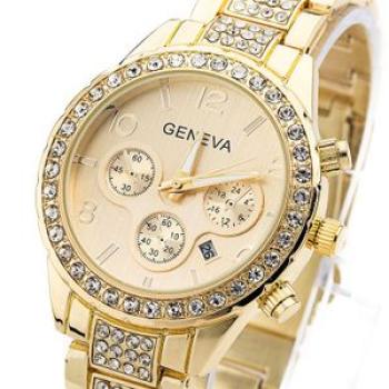 Elegant Studed Ladies Wristwatch