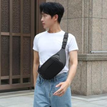 Men`s Waist Bag Wholesale Large Capacity Mobile Phone Waist Bag Business Wallet Men`s  Outdoor Casua