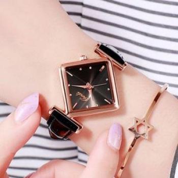 Ladies Leather Belt Women`s Classic Allmatch Hand Watch Fantasy Black