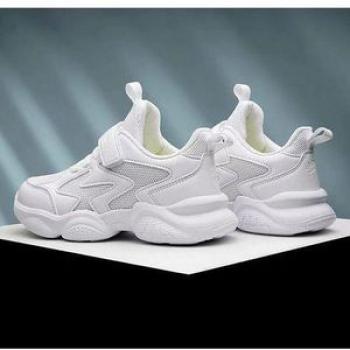 New Breathable Casual Sneakers For Men And WomenWhite