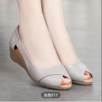 Ladies Fashion Work Shoes With Thick Heel-gray